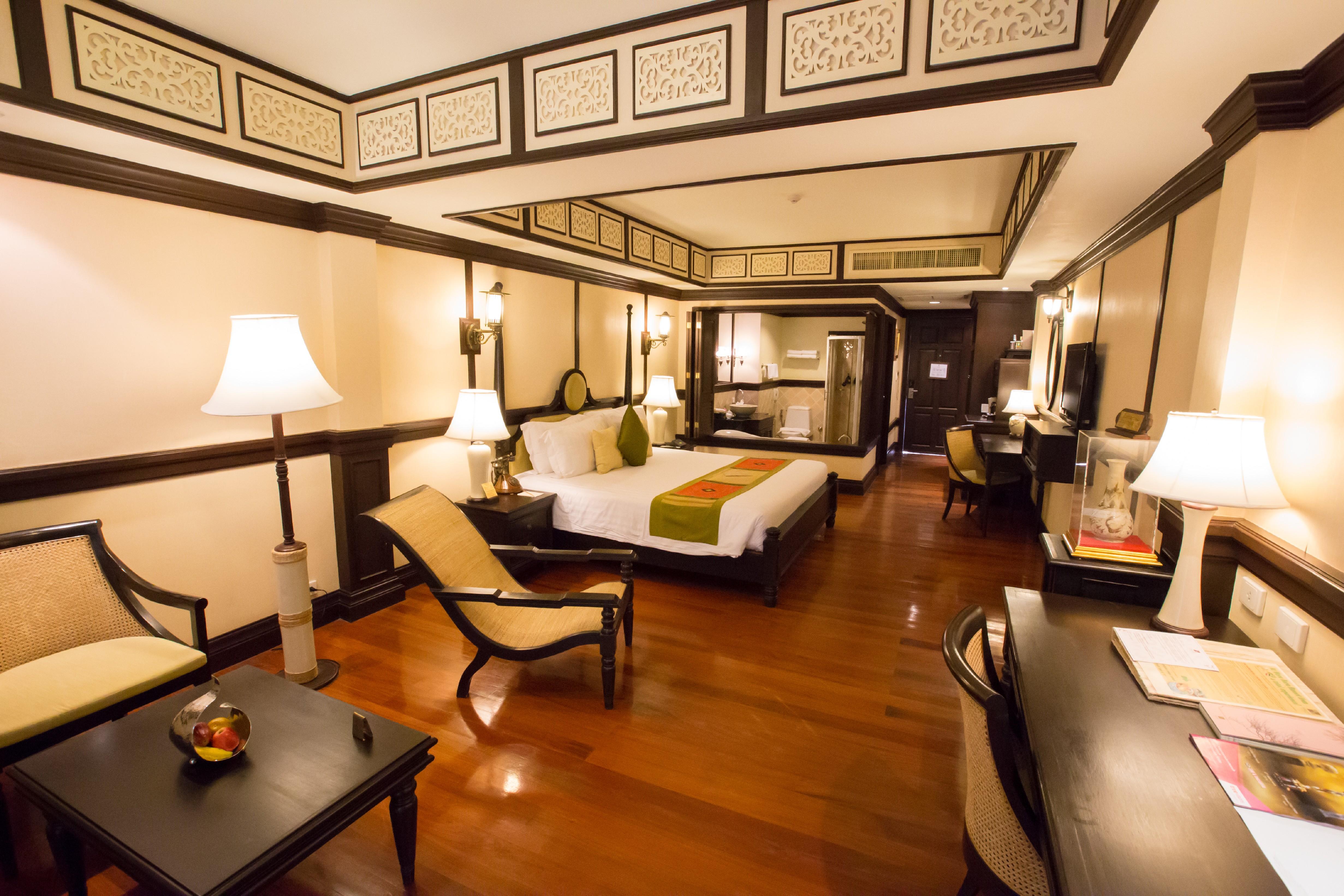 Wora Bura Hua Hin Resort & Spa Εξωτερικό φωτογραφία A suite at the Royal Thai Suite