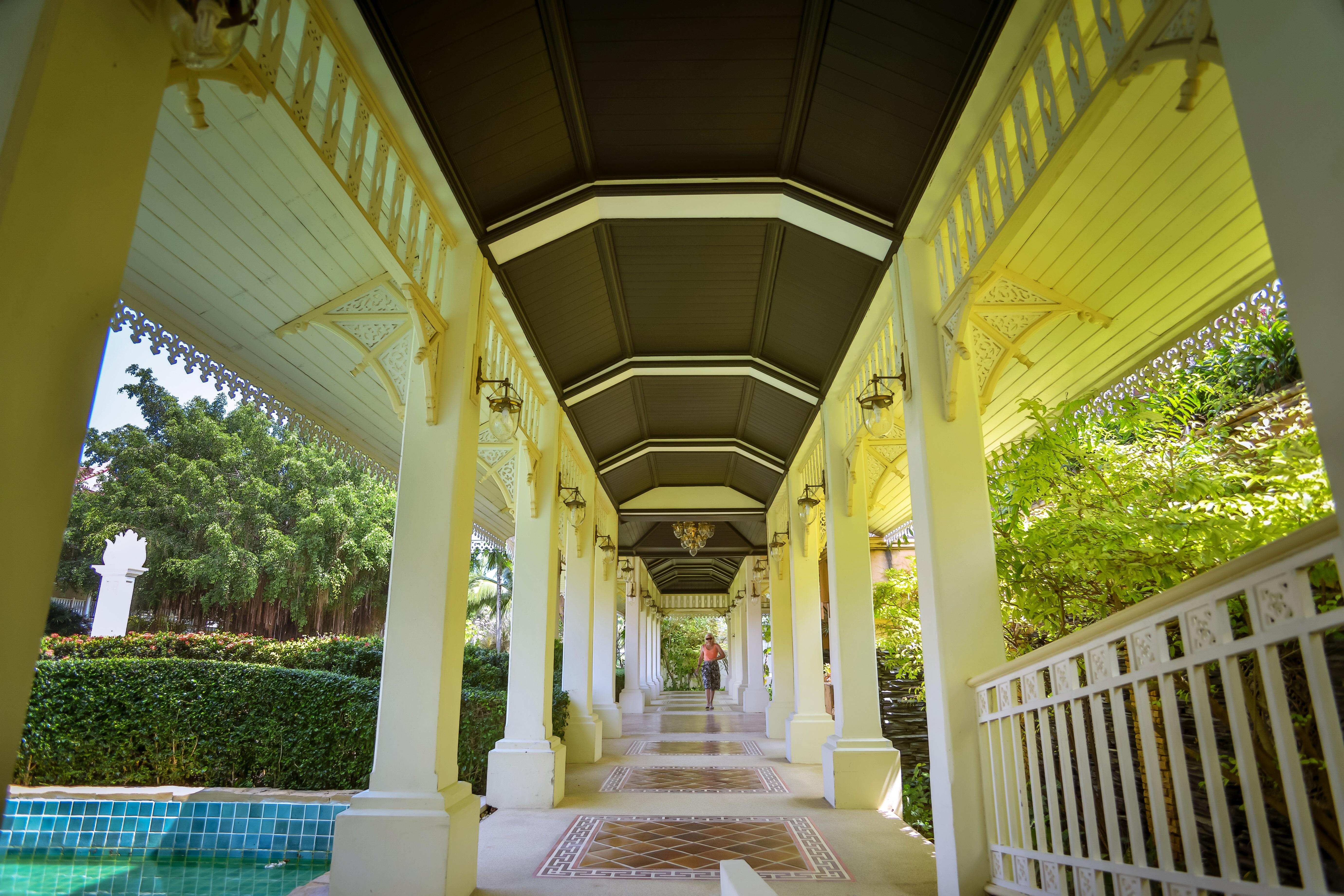 Wora Bura Hua Hin Resort & Spa Εξωτερικό φωτογραφία The E and O Hotel