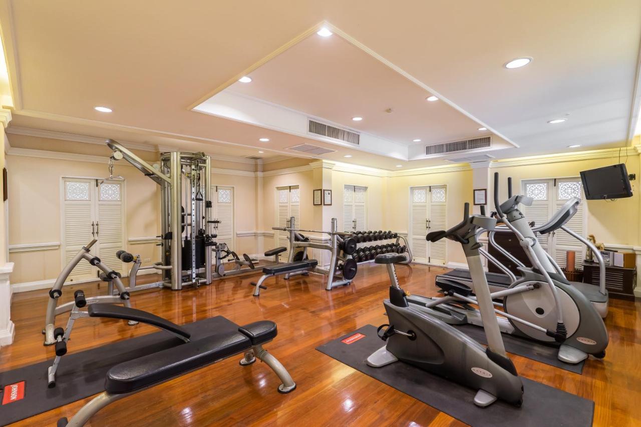 Wora Bura Hua Hin Resort & Spa Εξωτερικό φωτογραφία The gym at the hotel